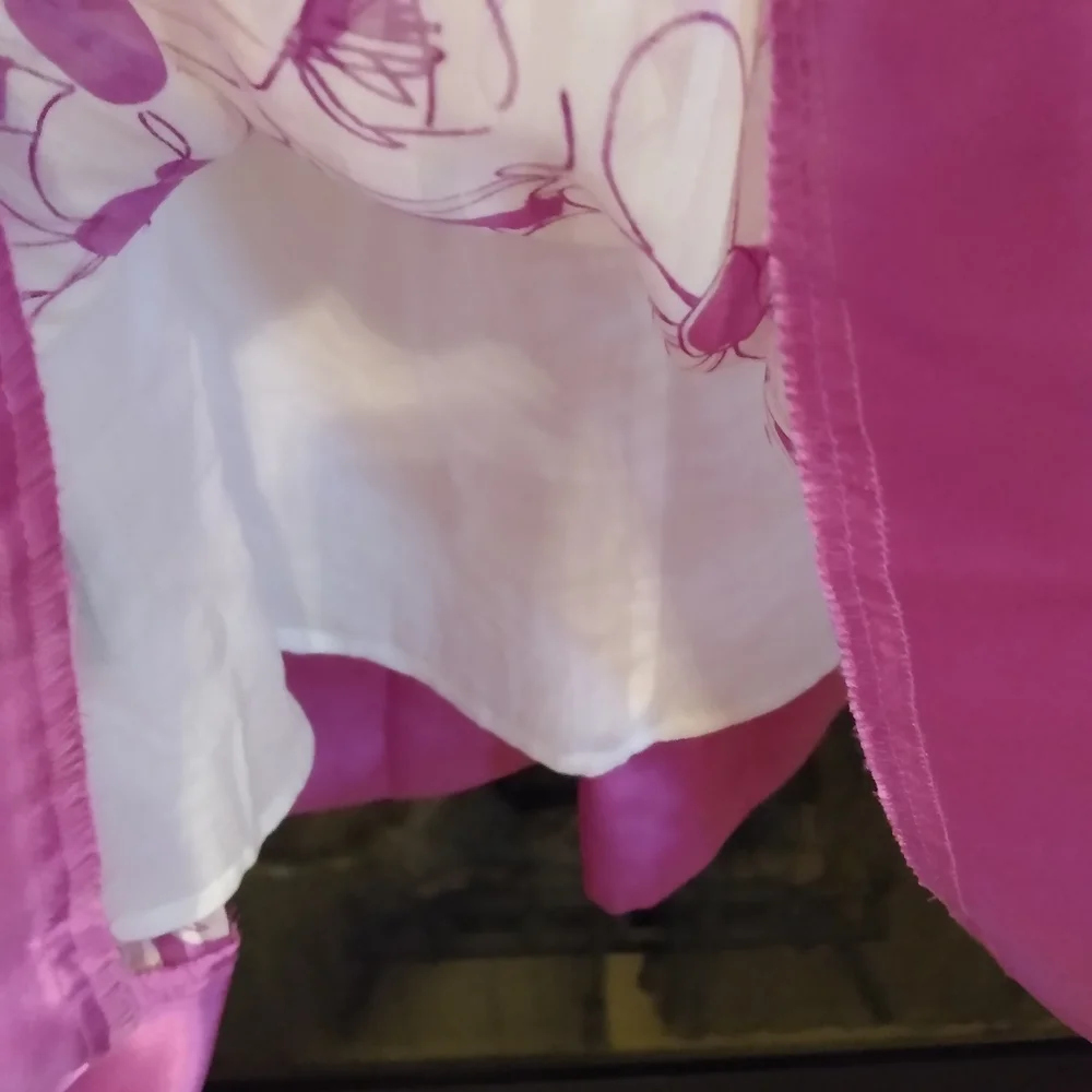 Coupe Collection  lavender white floral Lined skirt size 14